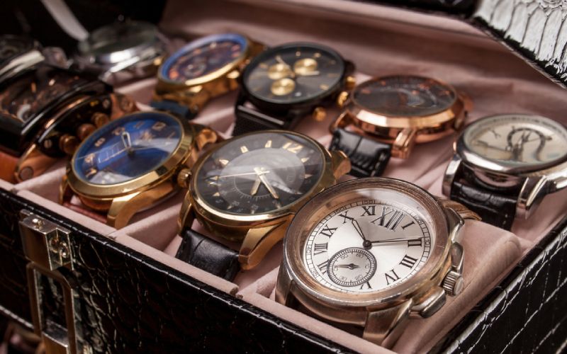 Watch Safes Safeguard Your Precious Timepieces