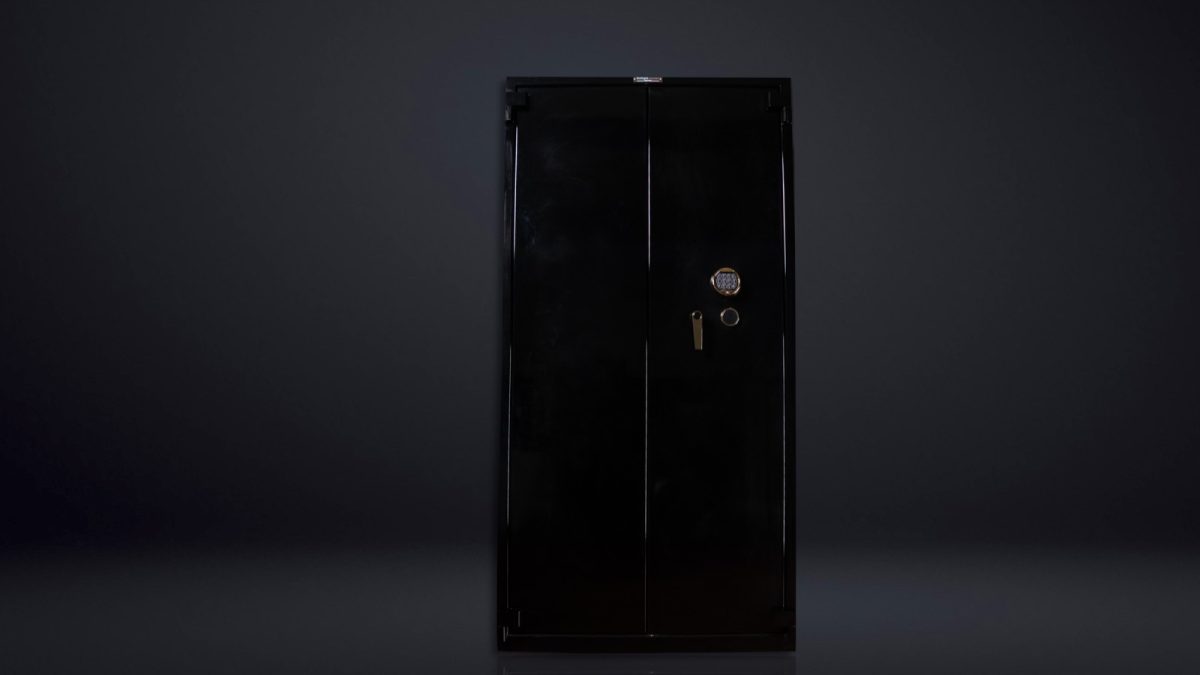 Fire and flood protected premium safe room and vault | Argus Security